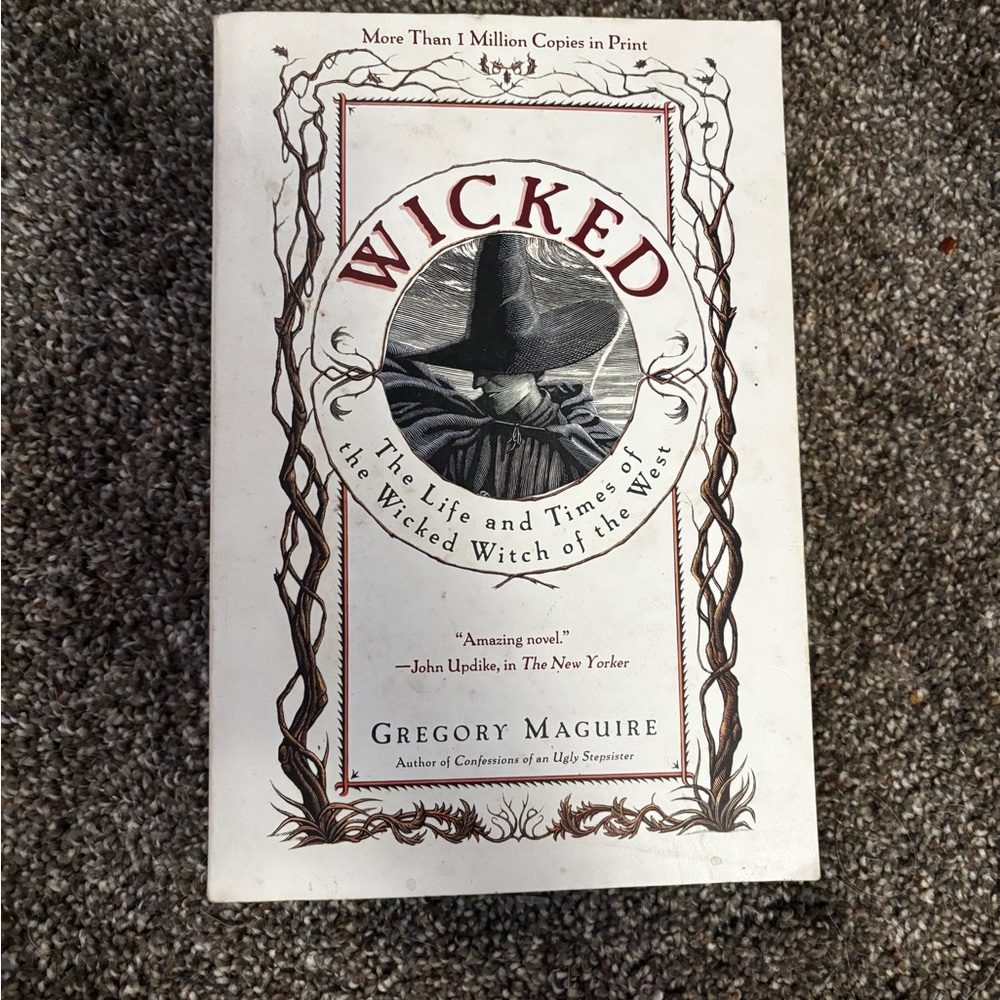 Wicked by Gregory Maguire book
